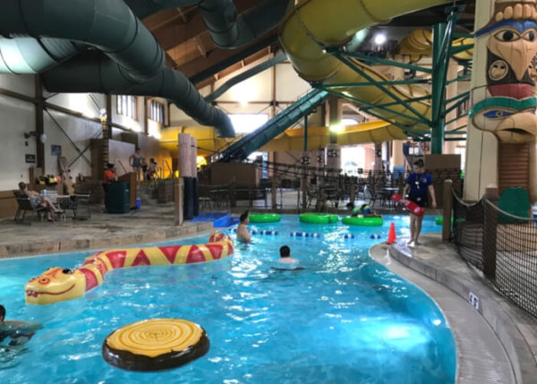 great wolf lodge traverse city mi water park hours