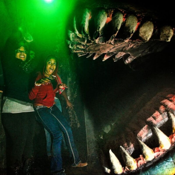 erebus haunted house in pontiac michigan erebus haunted house in pontiac michigan